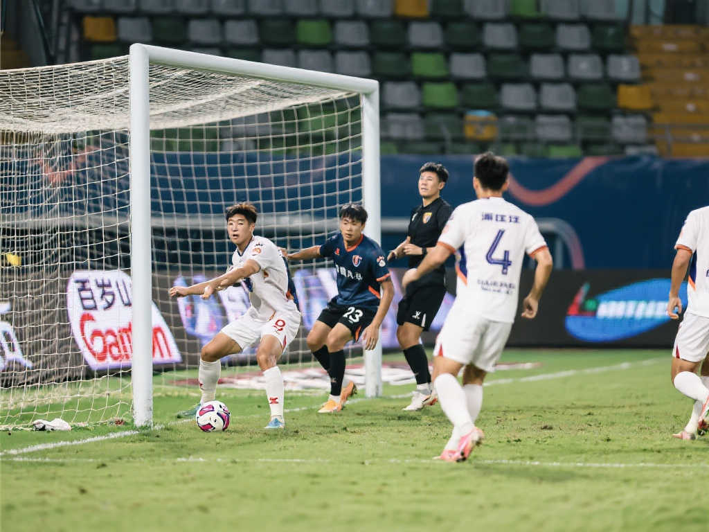 轻球员方面 轻球员方面